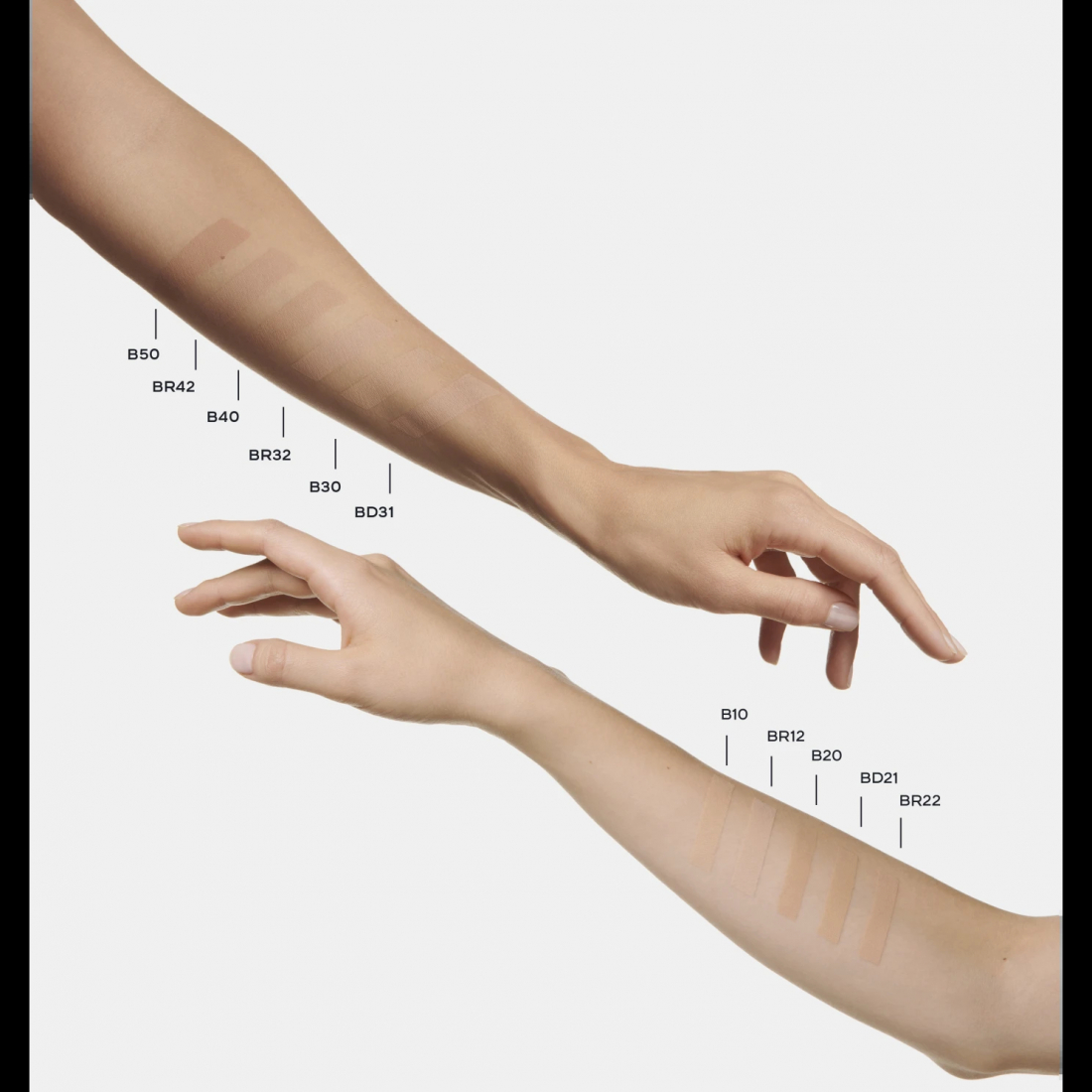 'Ultra Le Teint Velvet Blurring Smooth-Effect' - B10 Beige, Fond de teint 30 ml