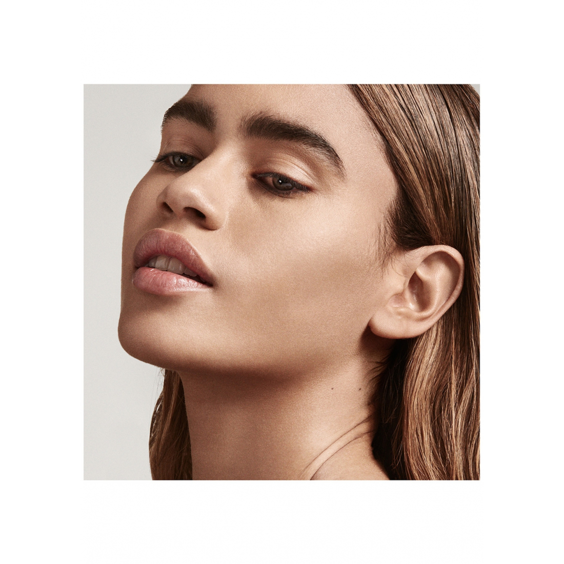 'Pro Filt’r Instant Retouch' Concealer - 255 Medium with Warm Golden Undetones 8 ml