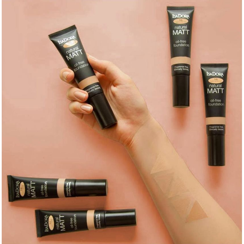 Fond de teint 'Natural Matt Oil-Free' - 18 Matt Almond 35 ml