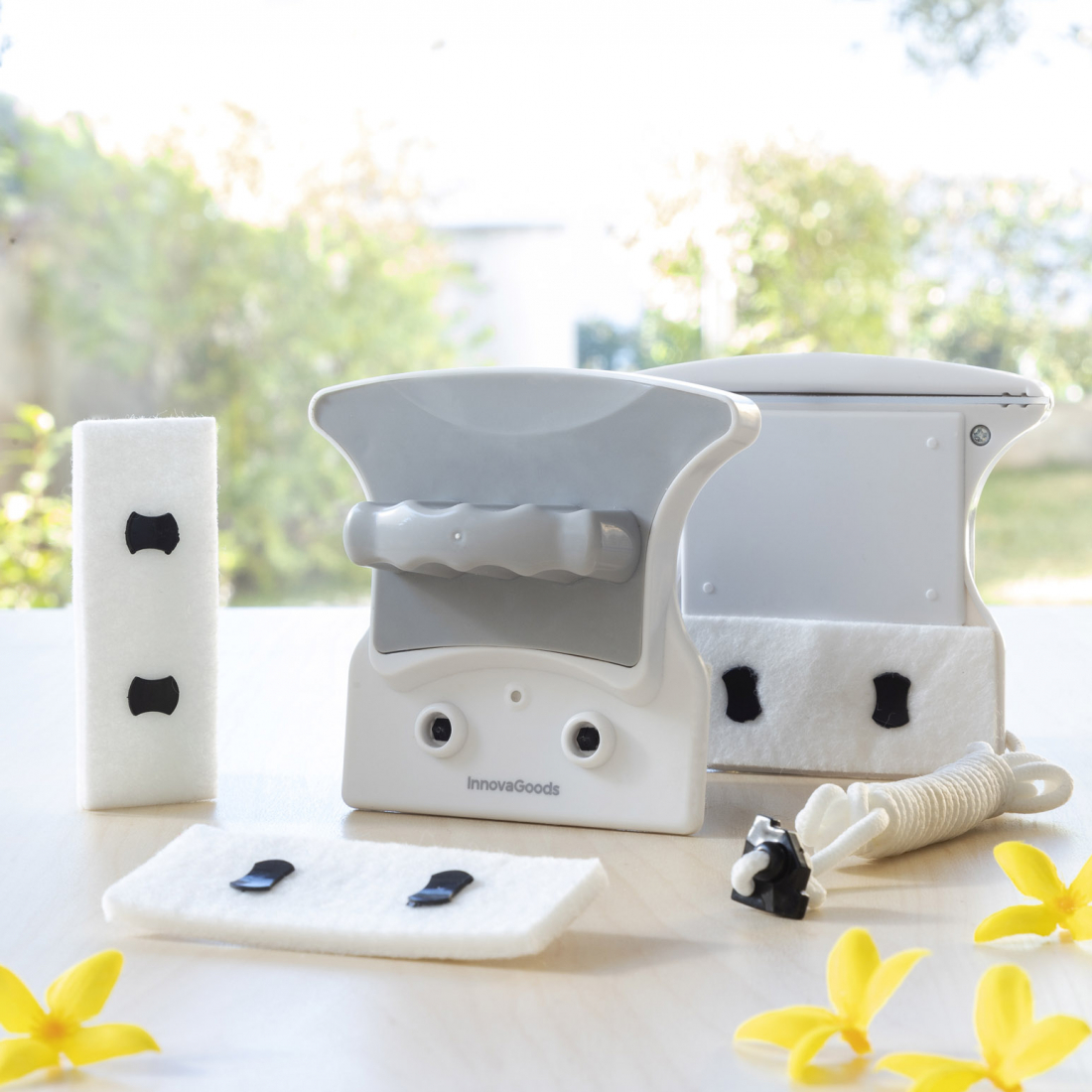 Magnetic Window Cleaner Magly