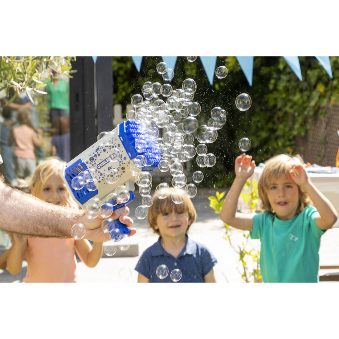 Riesige Blasenpistole