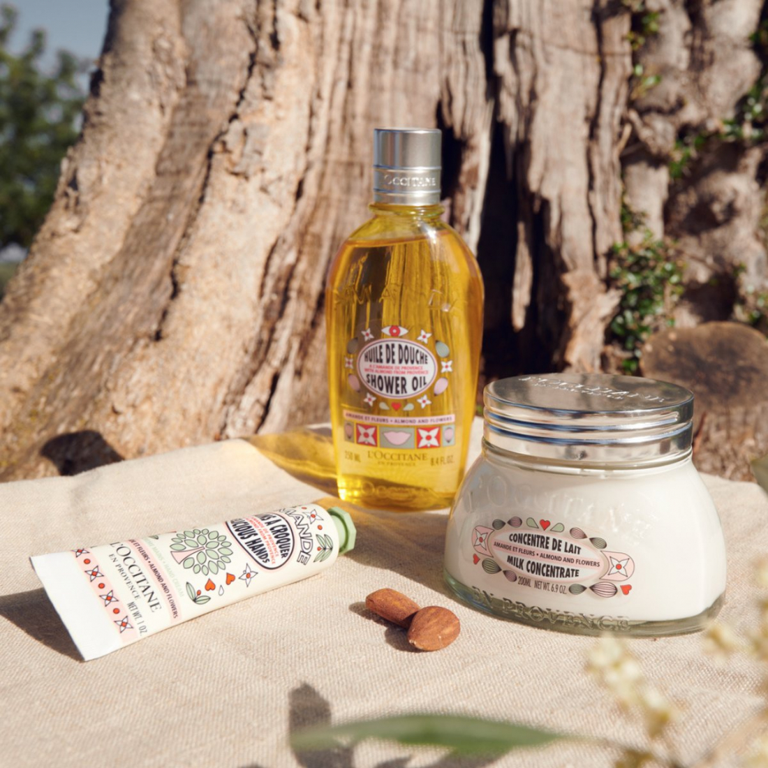 'Amande Fleurs to Fall in Love With' Hand Cream - 30 ml