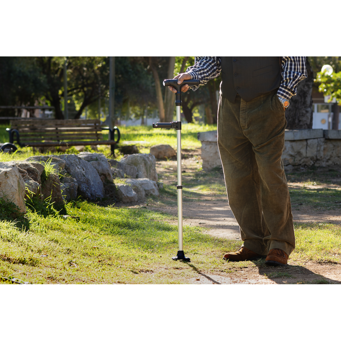 Canne Avec Main Mécanique 6 En 1