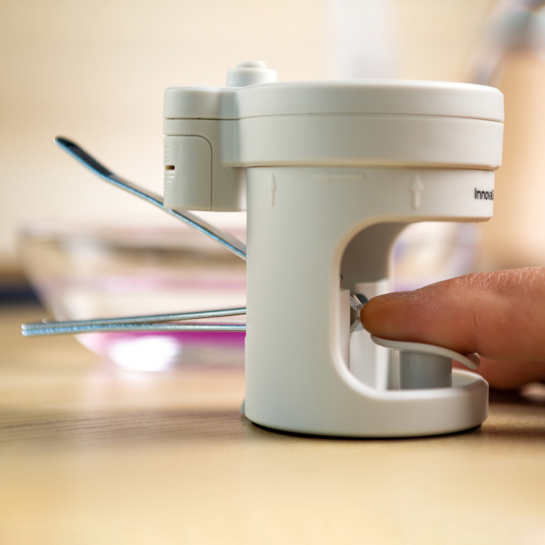 Nail Clippers With Magnifying Glass