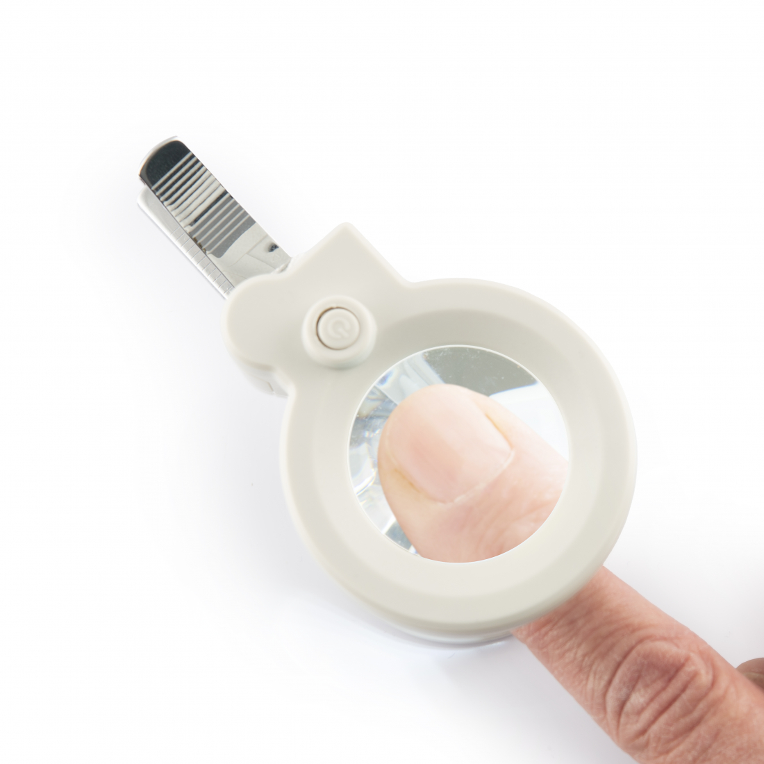Nail Clippers With Magnifying Glass