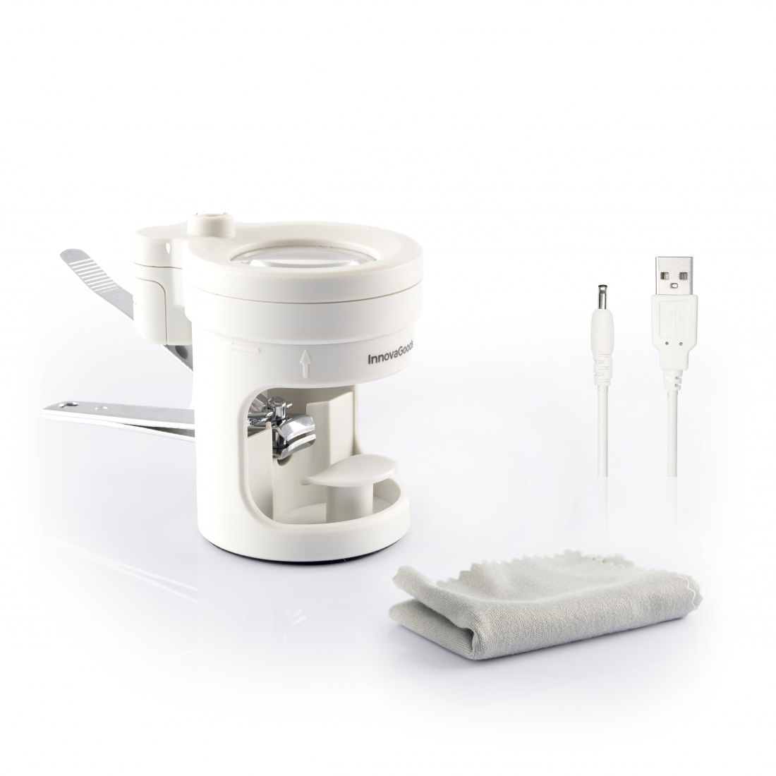 Nail Clippers With Magnifying Glass