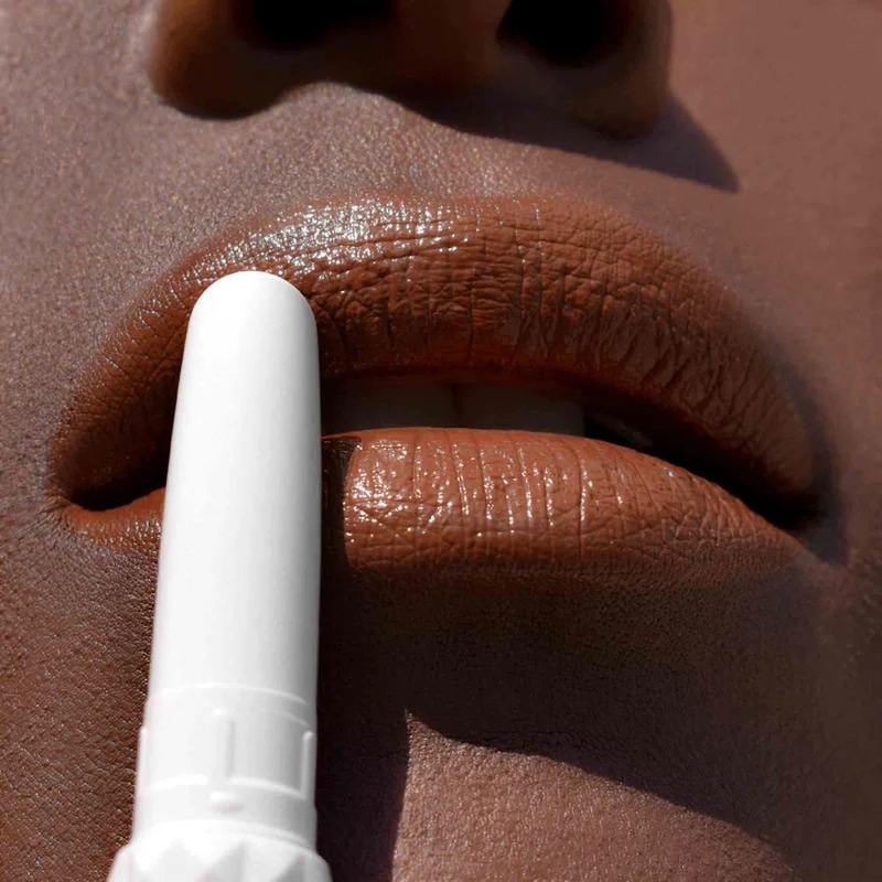 'Epic Kiss' Lipstick - Zine Queen 1.05 g