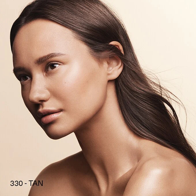 Fond de teint 'The Soft Fluid Long Wear SPF20' - 42 Tan 30 ml