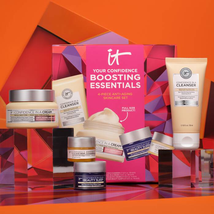 'Your Confidence Boosting Essentials' Anti-Aging Care Set - 4 Pieces