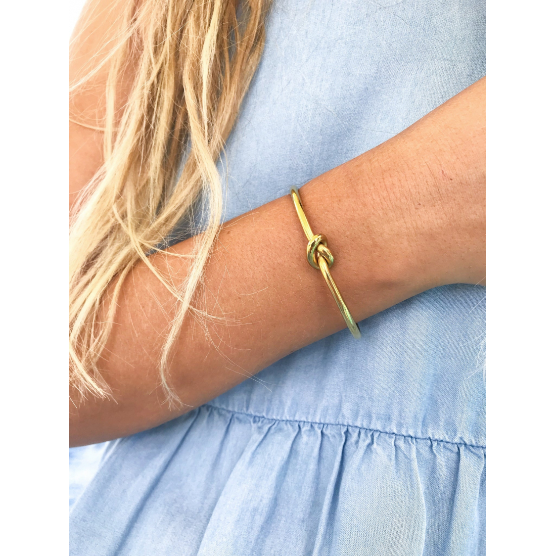 Women's 'Sleek Knotted' Bangle