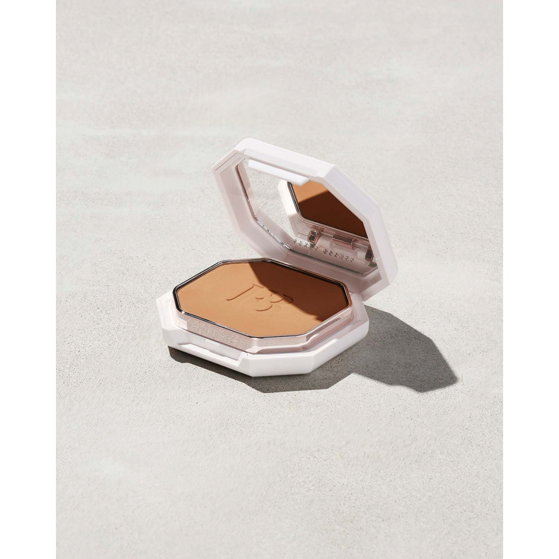'Pro Filt’r Soft Matte' Powder Foundation - 310 Medium With Warm Golden Undertone 9.1 g