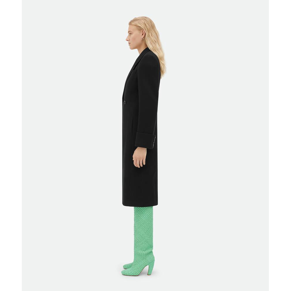 Women's 'Structured' Overcoat