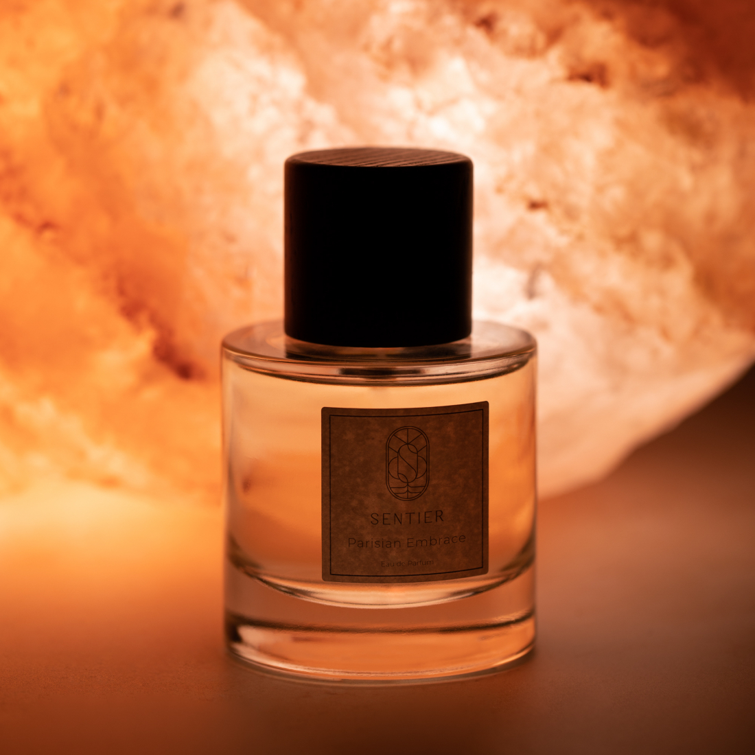 'Parisian Embrace' Eau De Parfum - 100 ml