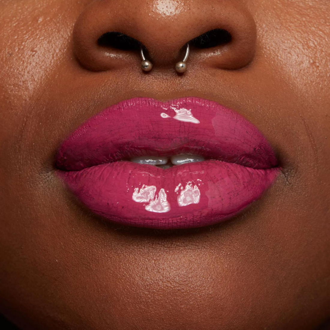 'Shine Loud Pro Pigment' Flüssiger Lippenstift - 27 Hottie Hijacker 3.4 ml