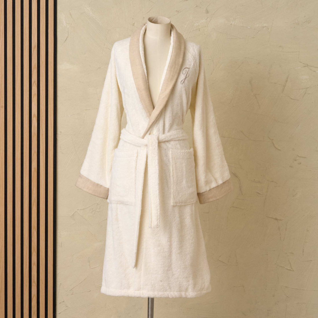 Zahra Shawl Collar Bathrobe, J