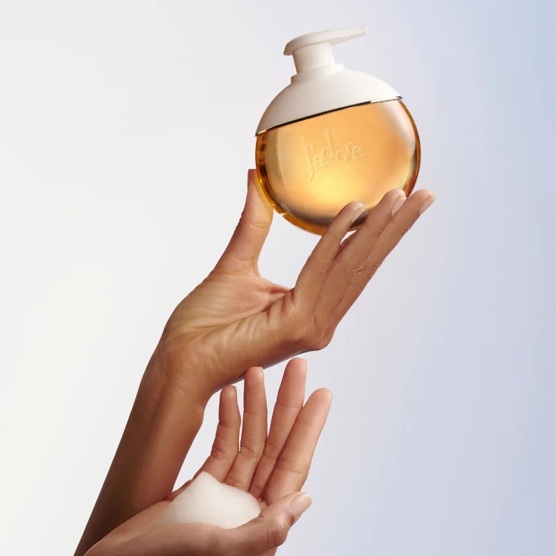 'J'Adore Les Adorables' Shower Gel - 200 ml