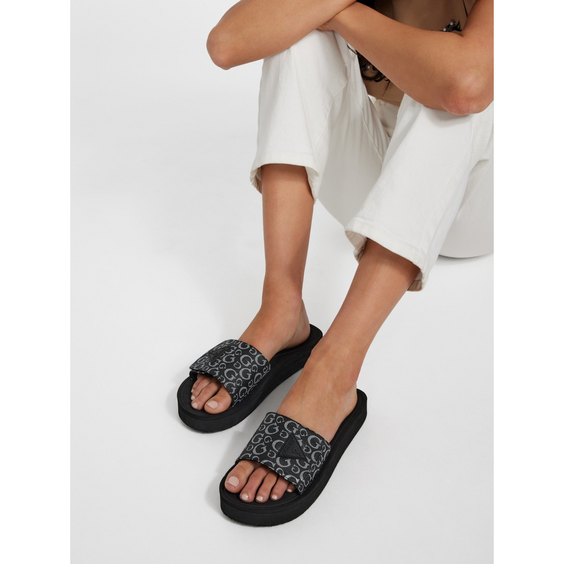 Women's 'Parties Logo' Slides