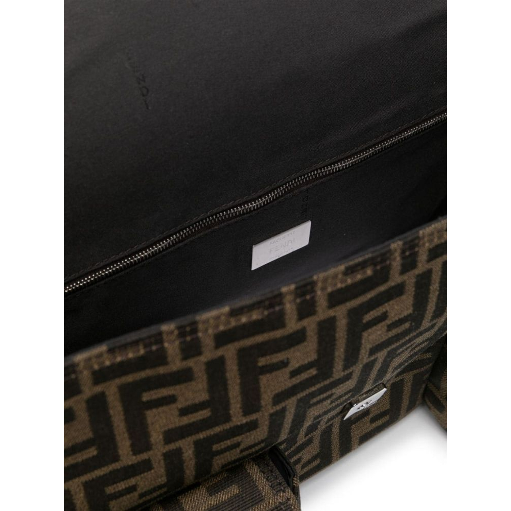 Men's 'Maxi Multipocket Baguette' Top Handle Bag