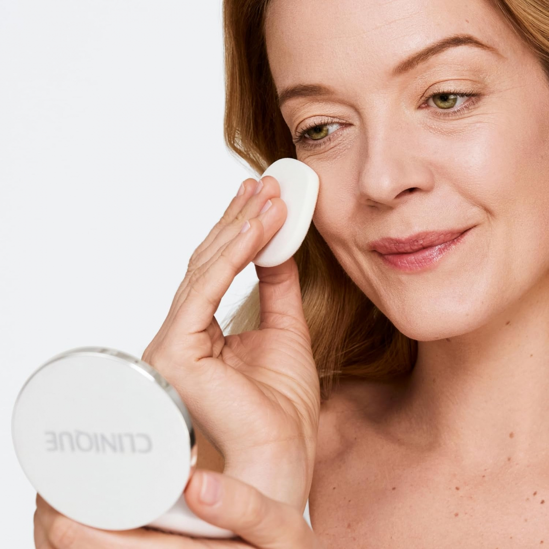 'Beyond Perfecting' Powder Foundation + Concealer - 07 Cream Chamois 14.5 g