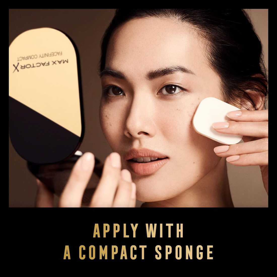 Fond de teint compact 'Facefinity SPF20' Peau normale à grasse, Peaux sensibles - 009 Caramel 10 g