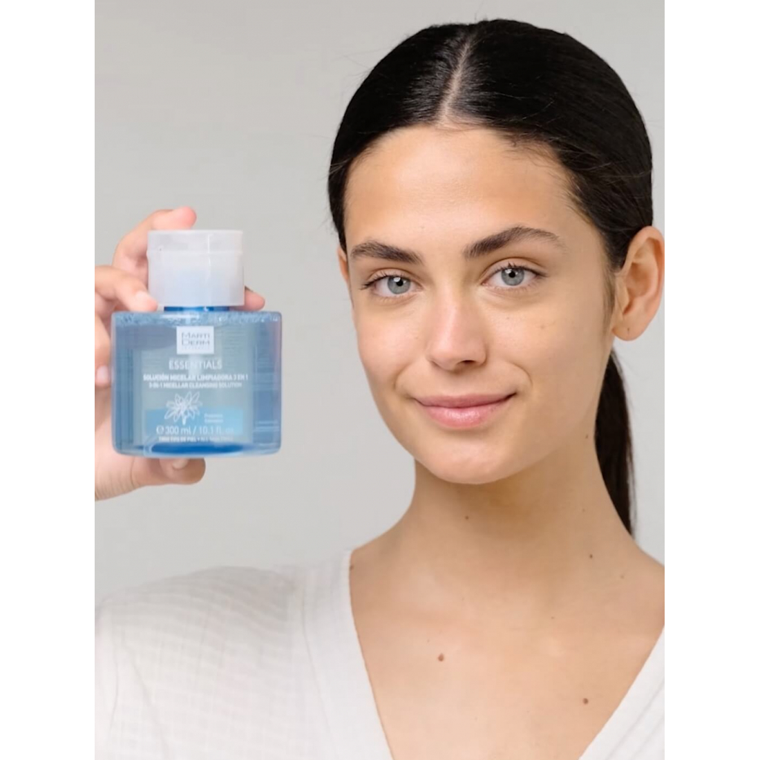 'Essentials 3 In 1' Micellar Solution - 300 ml