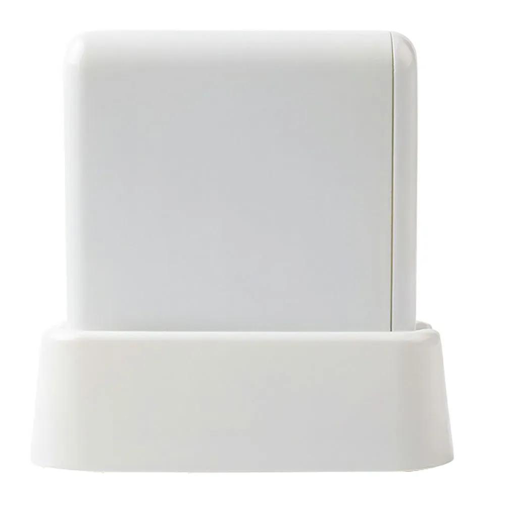 5-Port-USB-Ladestation mit 60 W Leistung, davon ein 30-W-Netzteilanschluss und ein 18-W-QC-3.0-Anschluss.