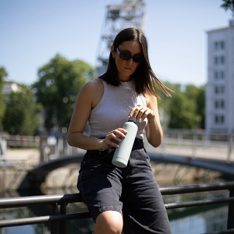 750 Ml Insulated Bottle