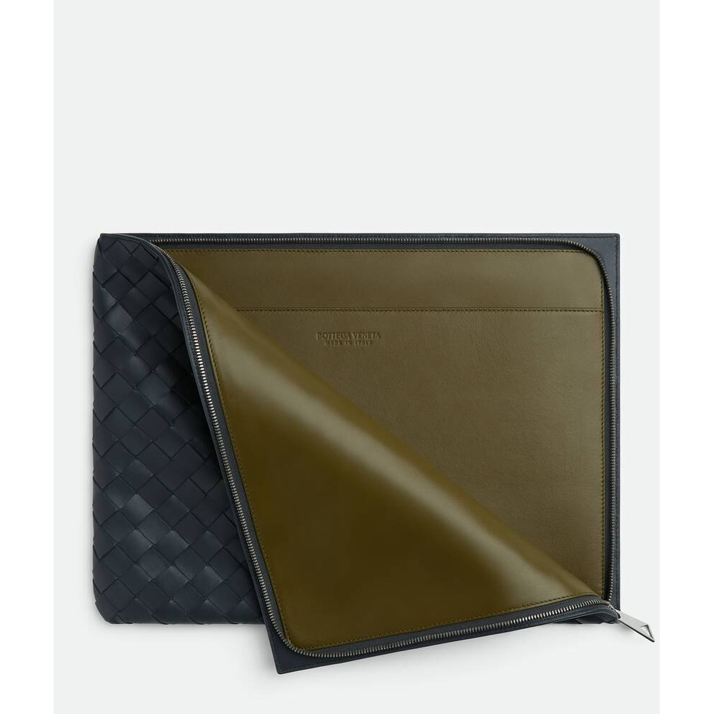 Pochette 'Intrecciato Half Zipped' pour Hommes