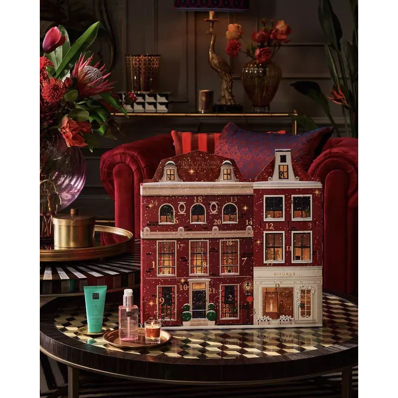 '2D Red' Advent Calendar - 24 Pieces