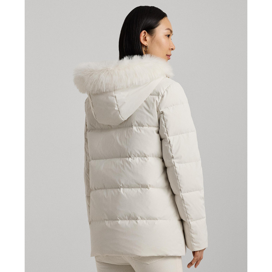 Manteau matelassé 'Faux-Fur Hooded' pour Femmes