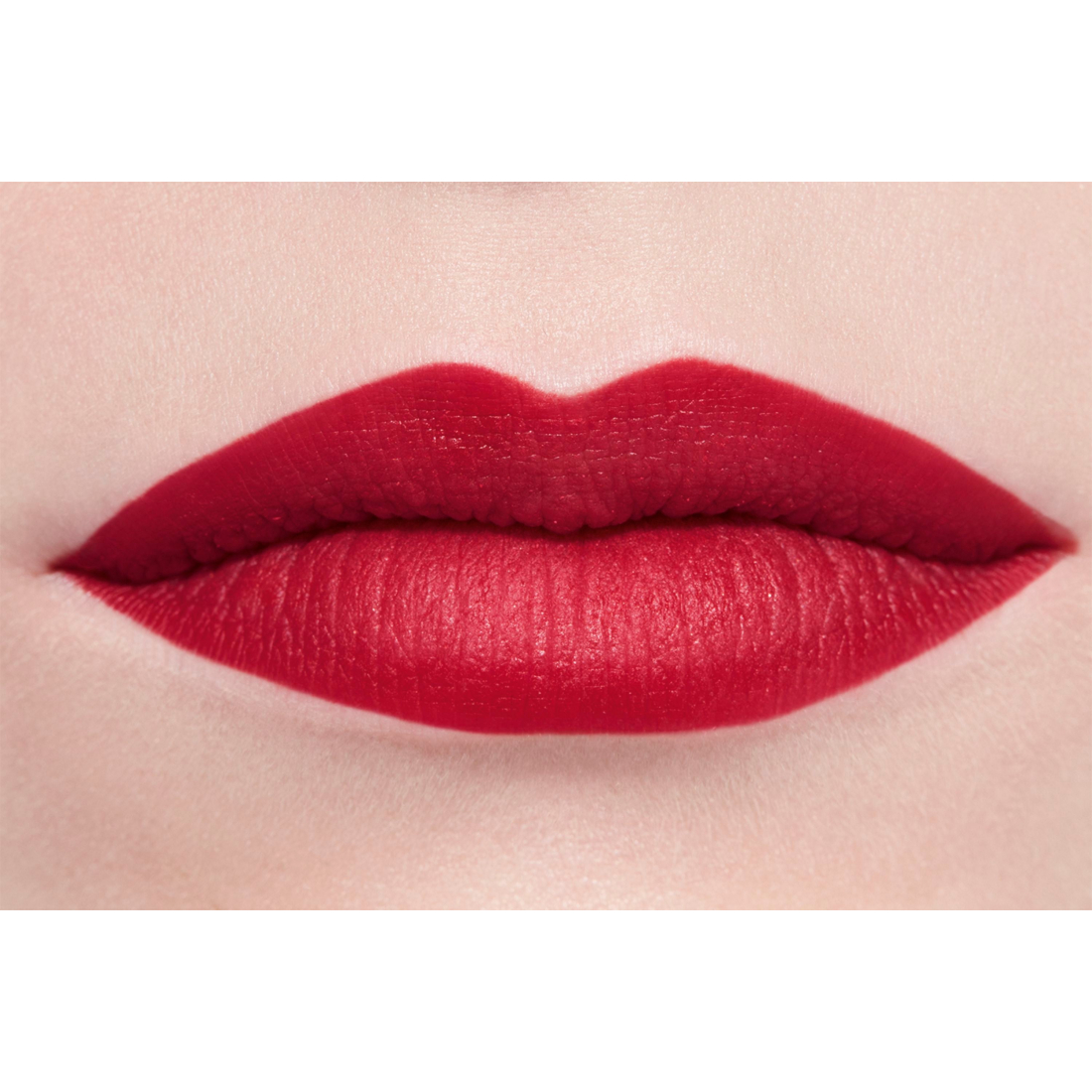 Rouge à Lèvres 'Rouge Allure Velvet' - 56 Rouge Charnel 3.5 g