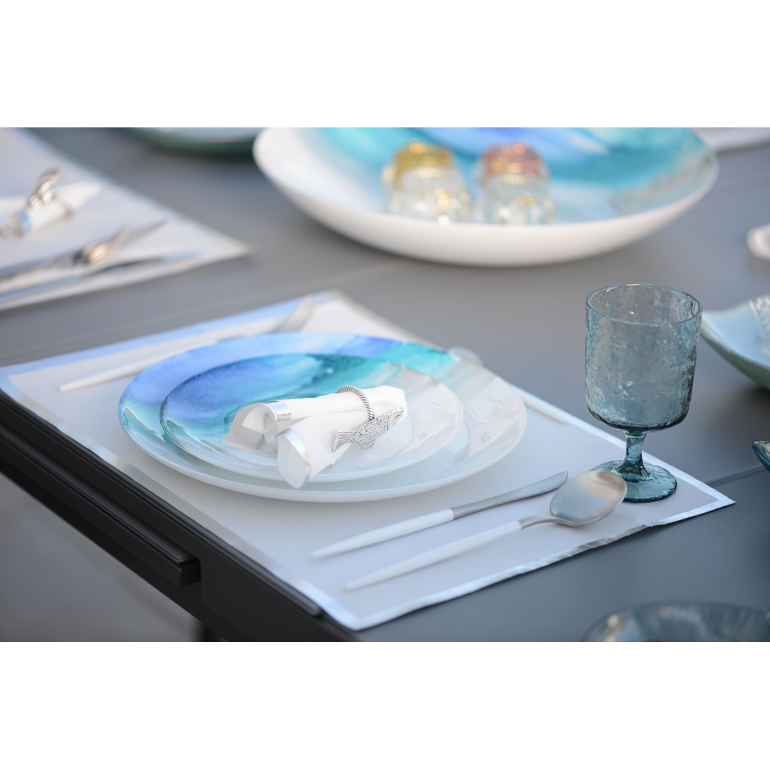 Serviettes Jetables 21 x 21  cm Blanc Et Argent Rouleau 32 Pieces