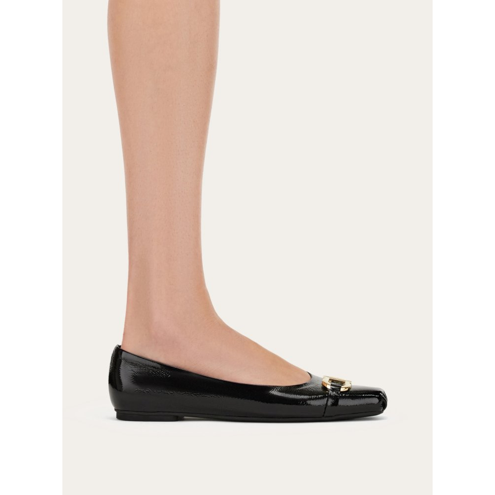 Women's 'Gancini Ornament' Ballerinas