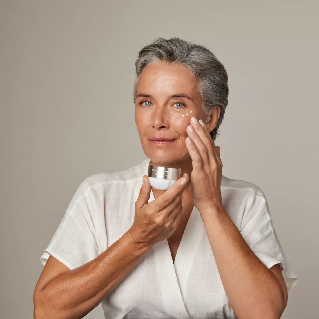 Crème raffermissante yeux 'The Ritual Of Namaste Ageless' - 15 ml