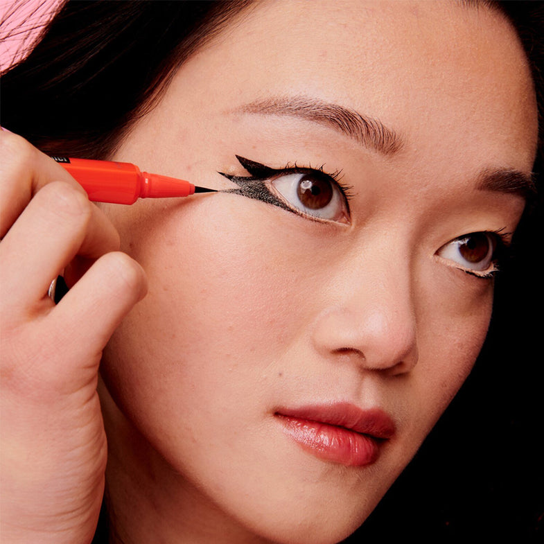 Eyeliner Waterproof  'They'Re Real! Xtreme Precision' - Black 0.35 ml