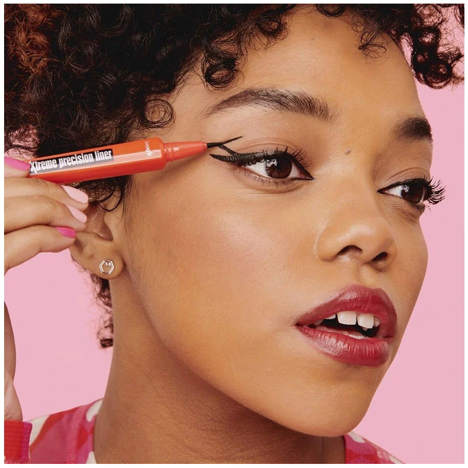 Eyeliner Waterproof  'They'Re Real! Xtreme Precision' - Black 0.35 ml