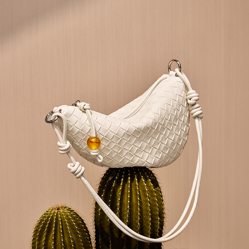 Sac Saddle 'Woven Dumpling' pour Femmes