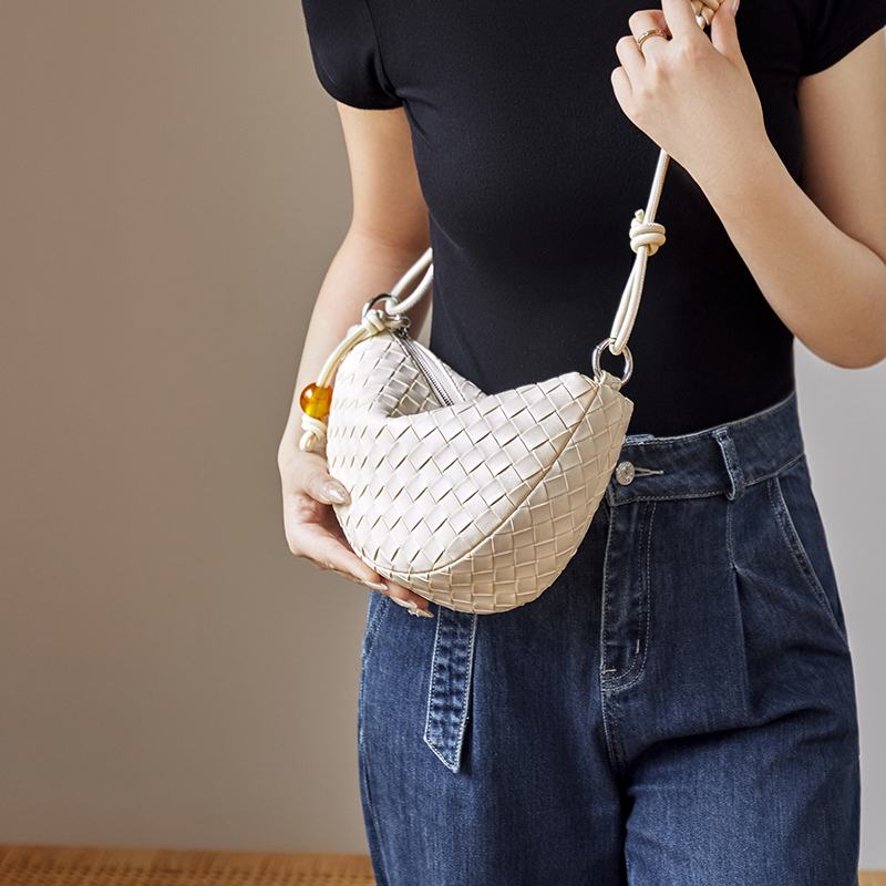 Sac Saddle 'Woven Dumpling' pour Femmes