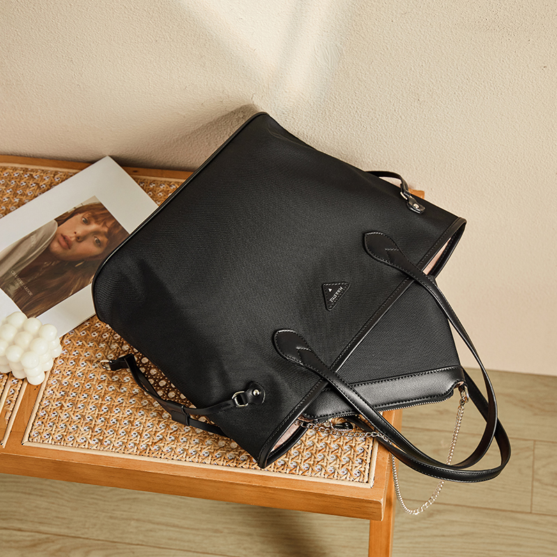 Women's 'Large-Capacity Color-Block Commuter OL' Tote Bag