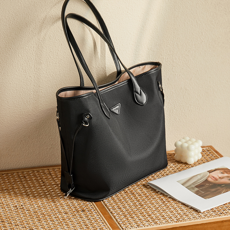 Women's 'Large-Capacity Color-Block Commuter OL' Tote Bag