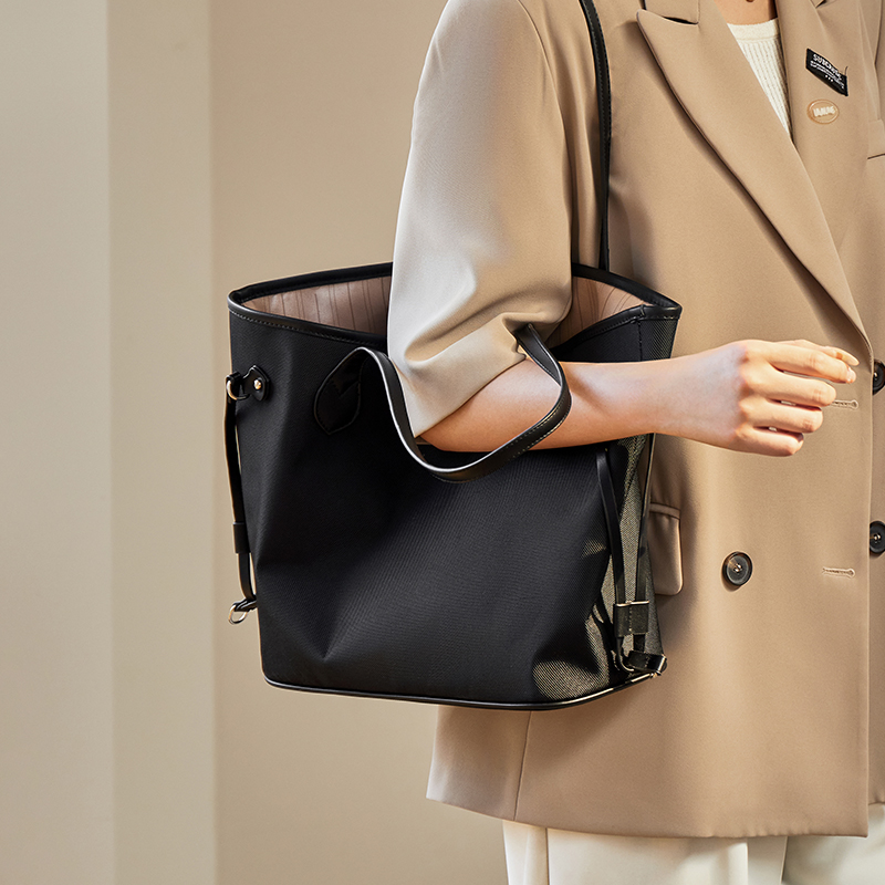 Women's 'Large-Capacity Color-Block Commuter OL' Tote Bag