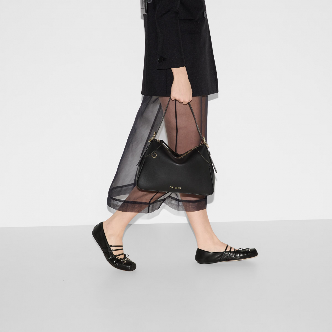 Women's 'GG Emblem Large' Shoulder Bag