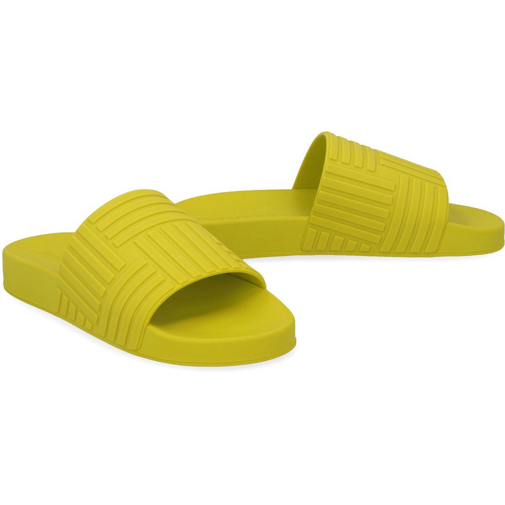 Women's Slides