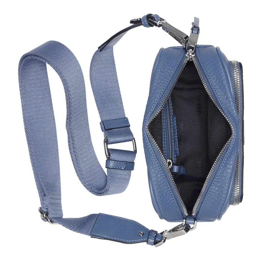 Sac 'Zulle Top Zipper with Signature Hang Off' pour Femmes