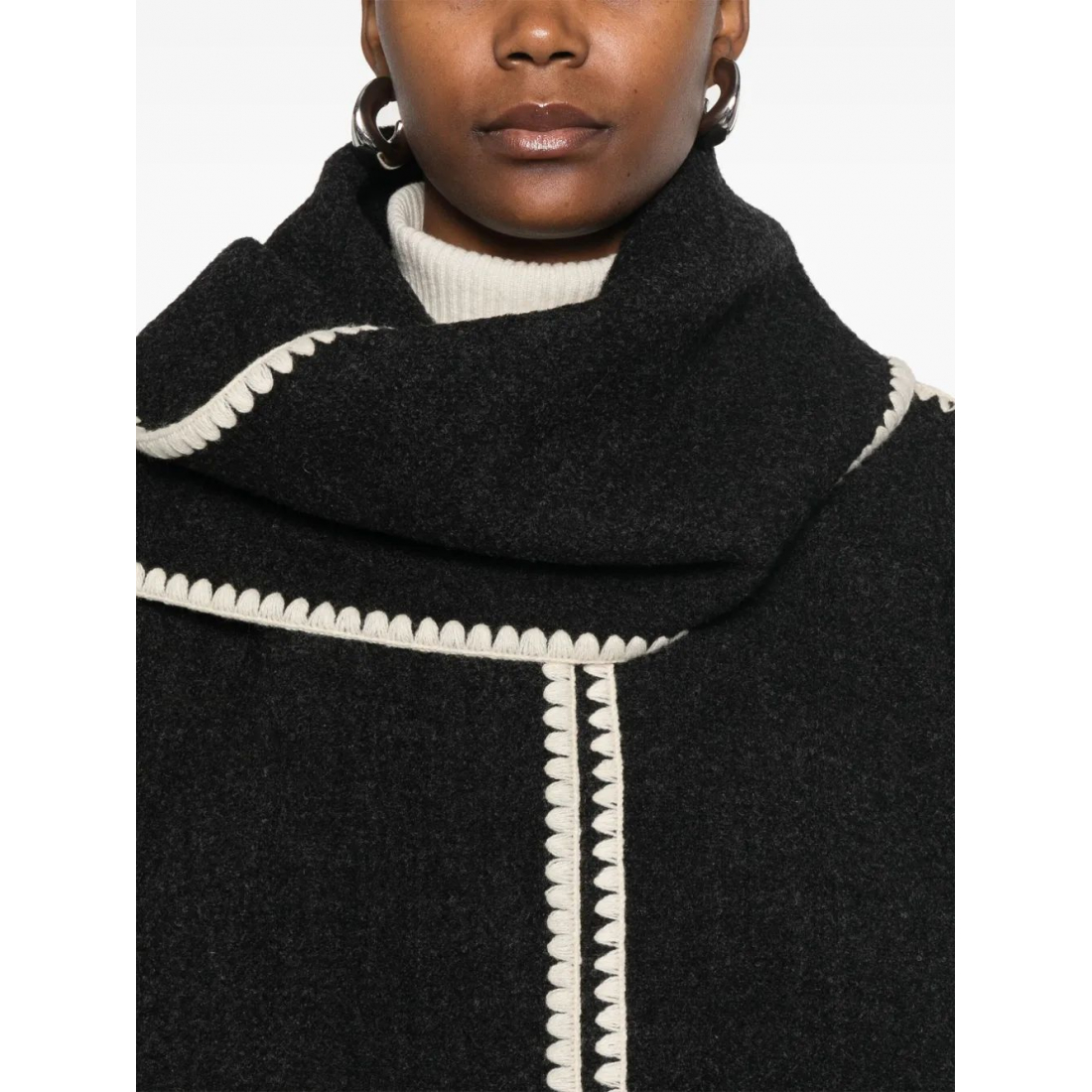 Manteau 'Attached-Scarf' pour Femmes