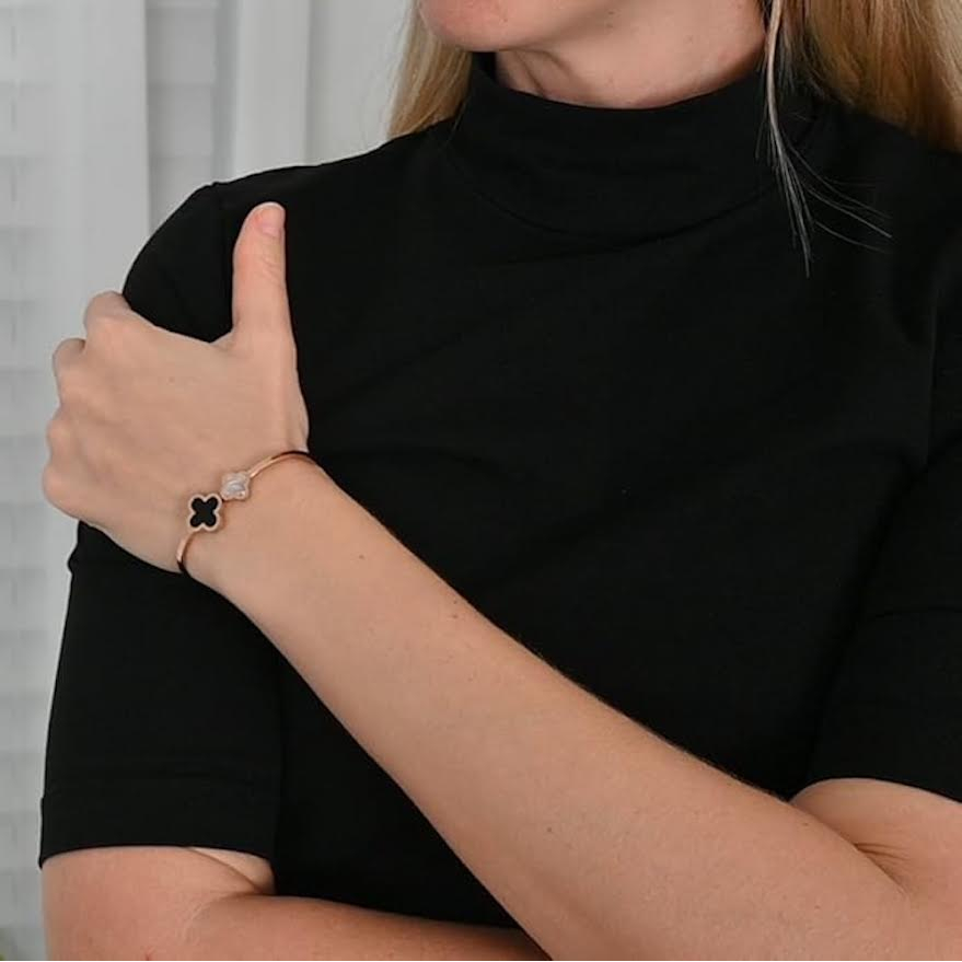 Women's 'Onyx Motif' Bracelet