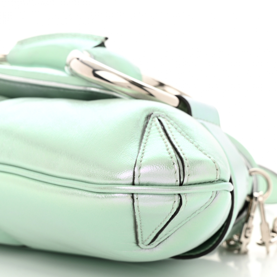 'Iridiscent Horsebit' Schultertasche für Damen