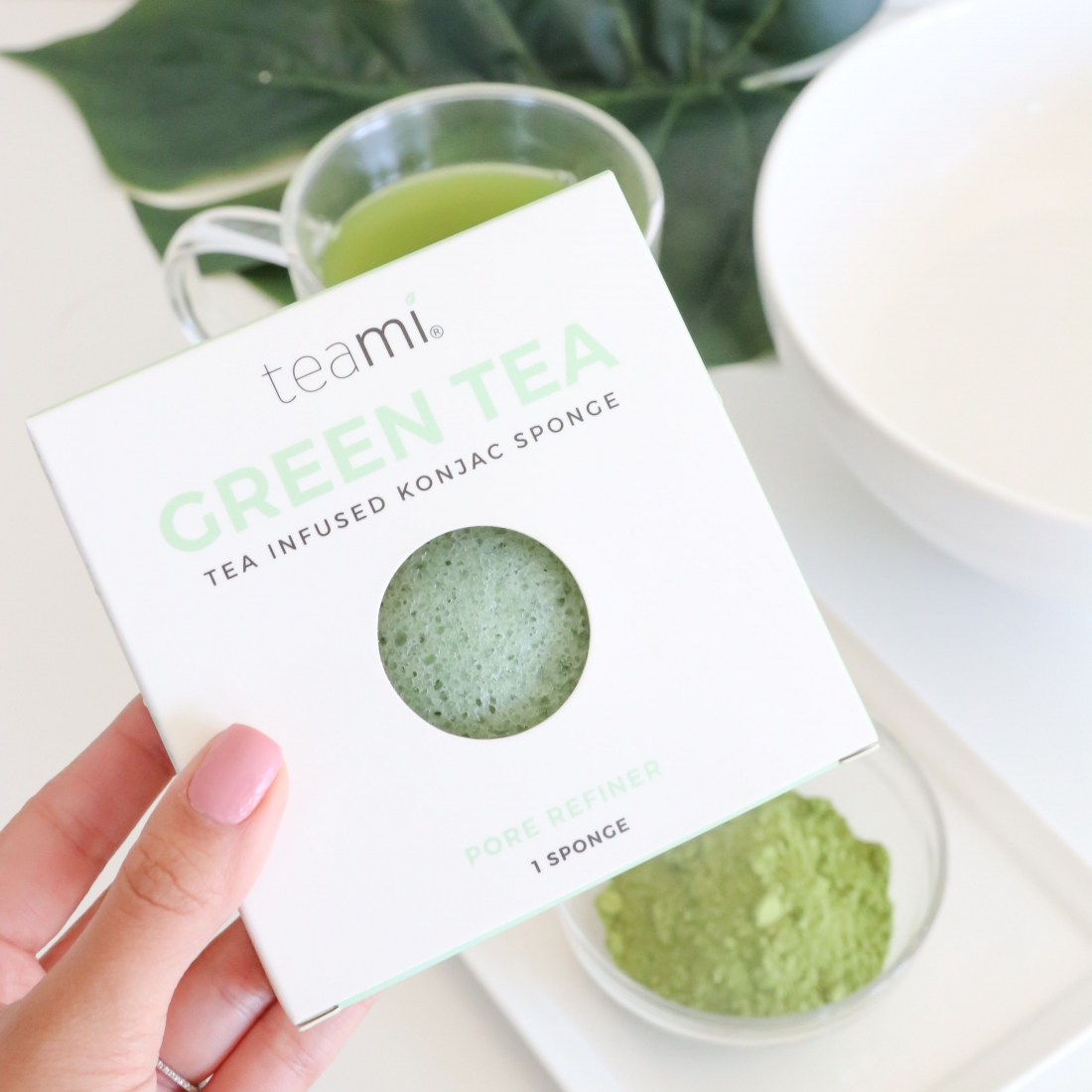 'Konjac Green Tea' Sponge
