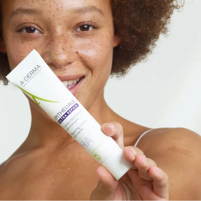 Crème réparatrice 'Epitheliale Ultra Repair Anti-Marques' - 100 ml