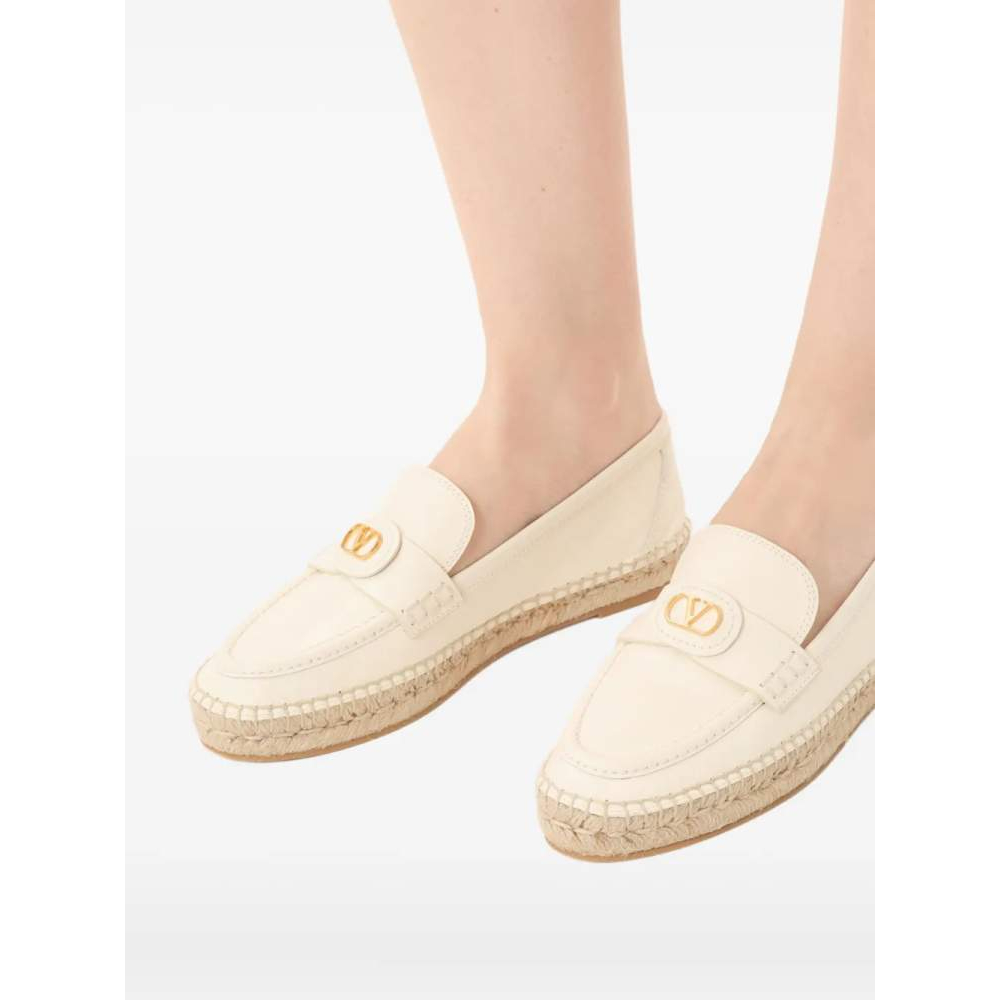 Women's 'VLogo Signature' Loafers